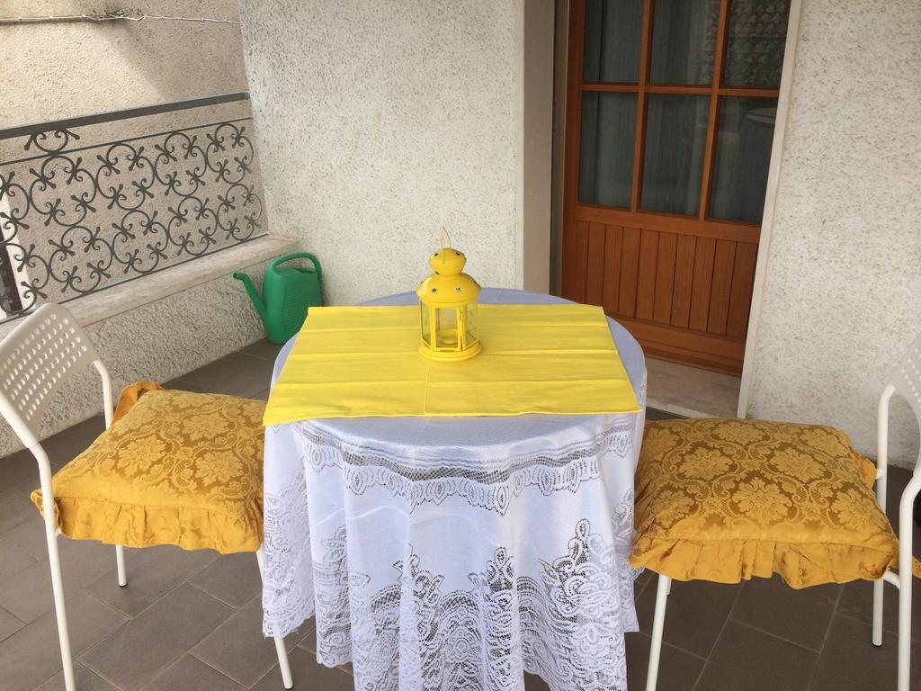 B&B Soleluna Massa Fiscaglia 외부 사진